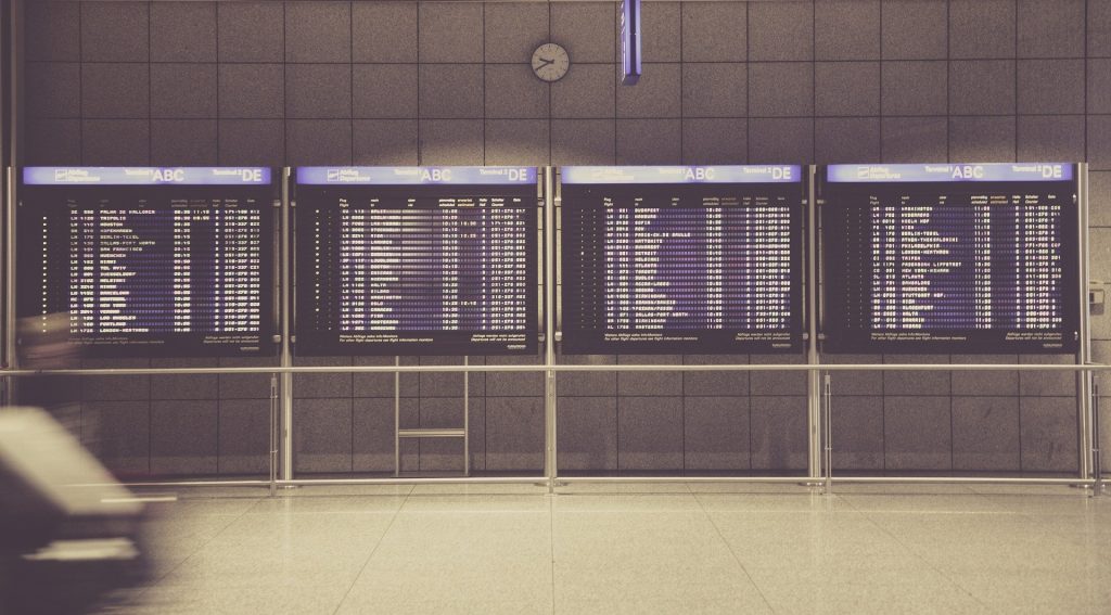 Coronavirus : l&rsquo;aéroport de Nice réduit plus de 90% de ses vols