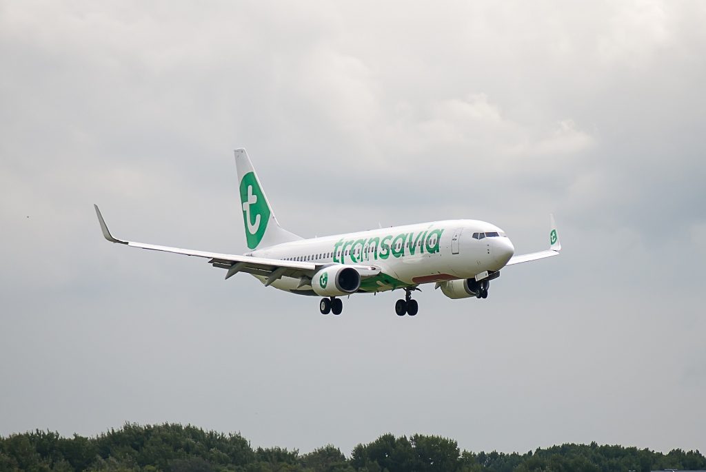 A partir du 31 mars, Transavia va facturer les bagages à main volumineux